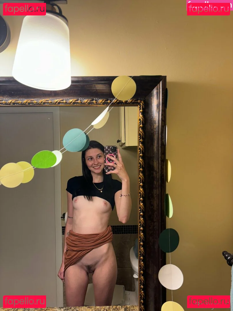 BabyRiv Onlyfans Photo Gallery 