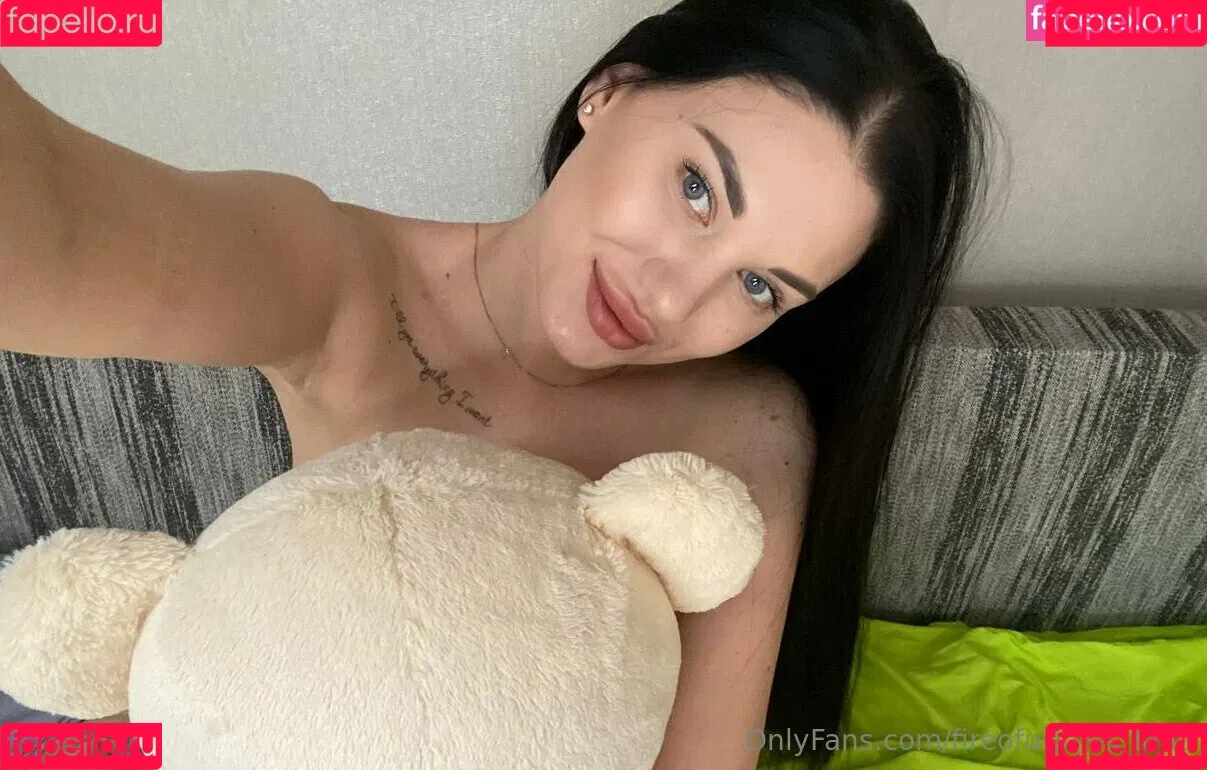 fireofurloins_lana Onlyfans Photo Gallery 