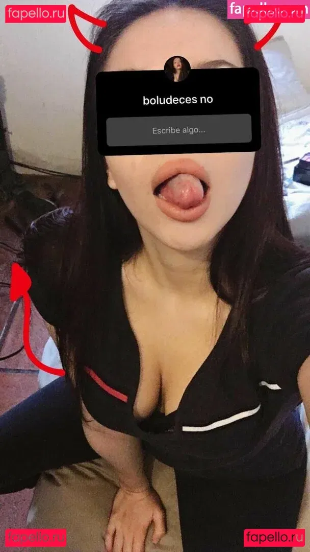 Nosoyluksi Onlyfans Photo Gallery 