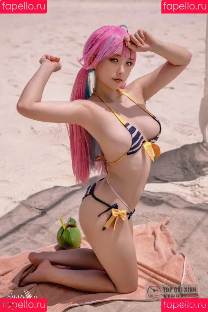 Messie Huang Onlyfans Photo Gallery 