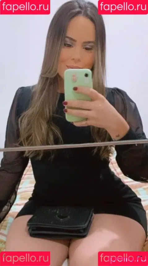 Thais Almeida Onlyfans Photo Gallery 