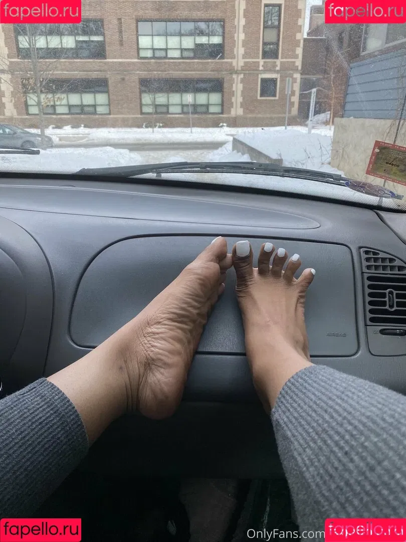 Carameltoesz Onlyfans Photo Gallery 