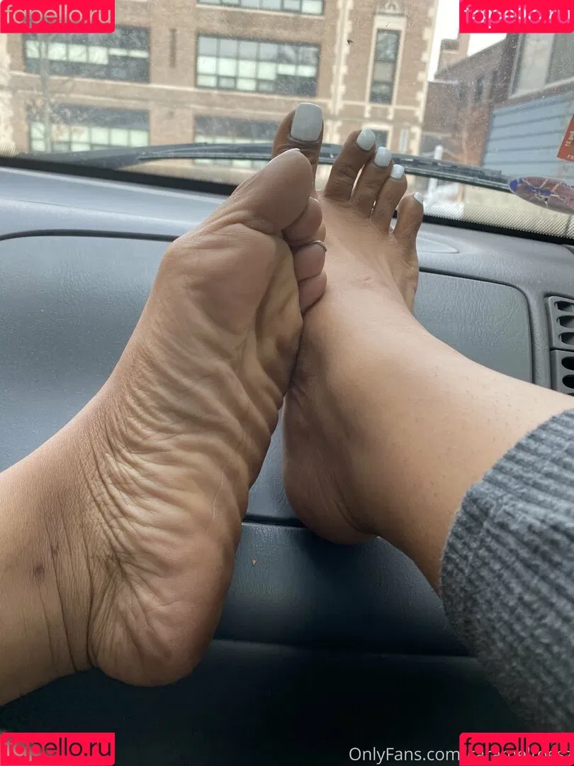 Carameltoesz Onlyfans Photo Gallery 