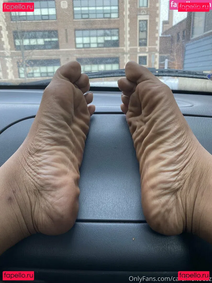 Carameltoesz Onlyfans Photo Gallery 