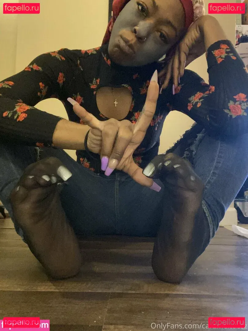Carameltoesz Onlyfans Photo Gallery 