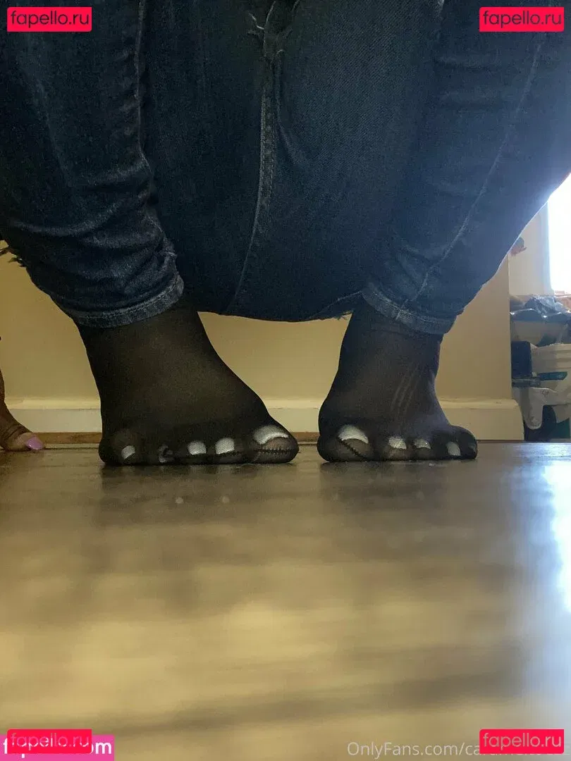 Carameltoesz Onlyfans Photo Gallery 
