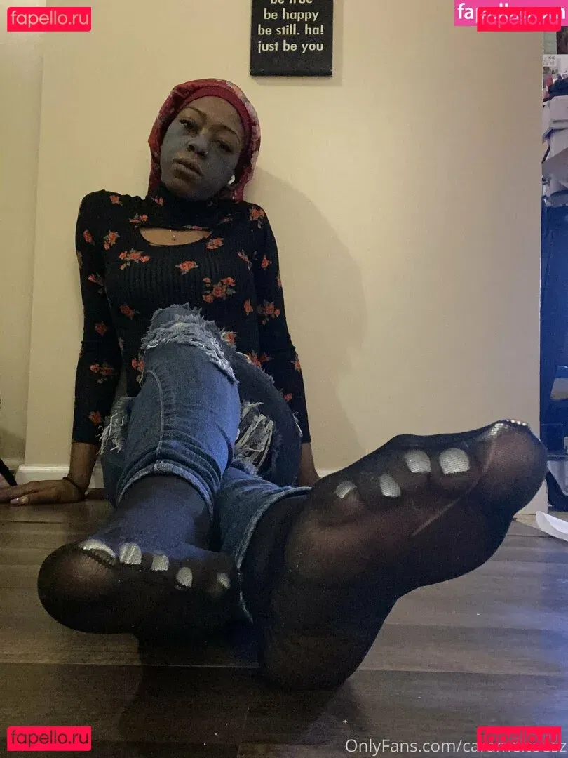 Carameltoesz Onlyfans Photo Gallery 
