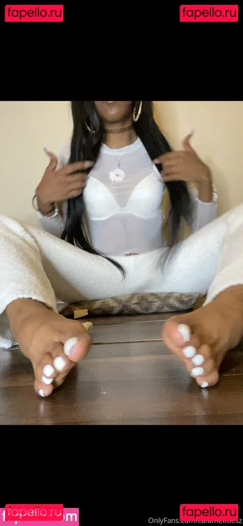 Carameltoesz Onlyfans Photo Gallery 