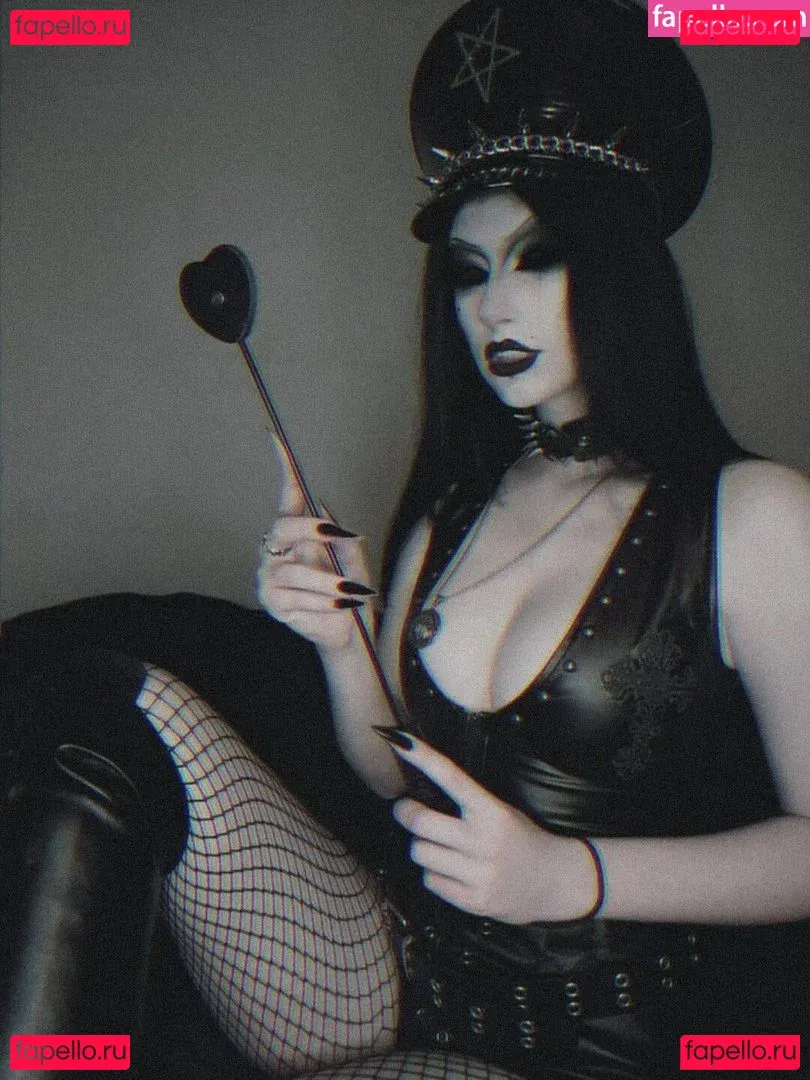 May Hemm Onlyfans Photo Gallery 