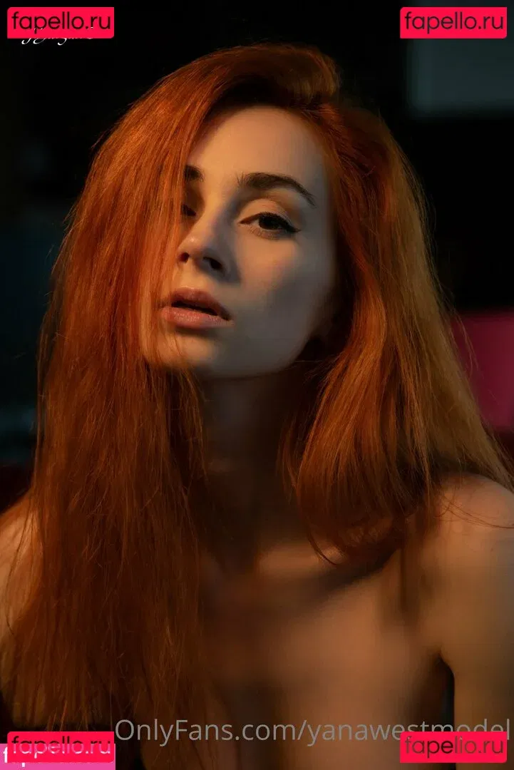 Yana West Onlyfans Photo Gallery 