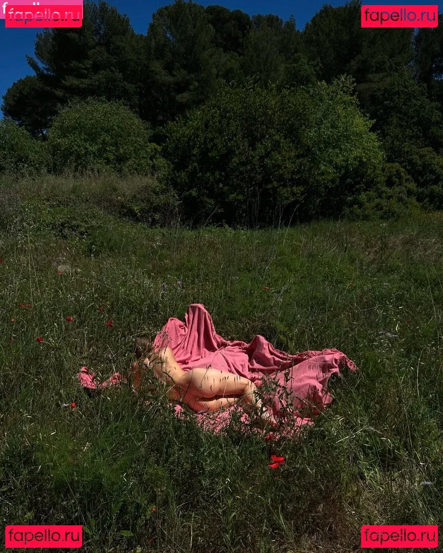 Yana West Onlyfans Photo Gallery 