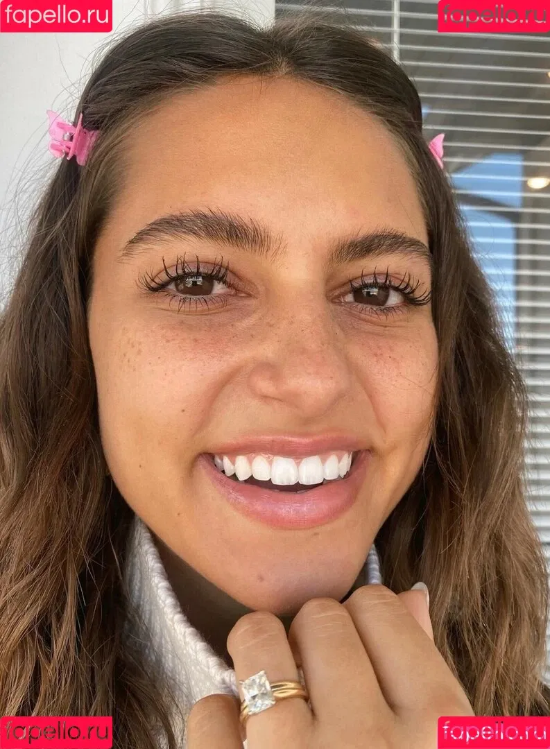 Reneé Maudlena Noe Onlyfans Photo Gallery 