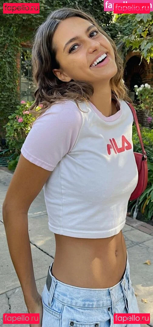 Reneé Maudlena Noe Onlyfans Photo Gallery 