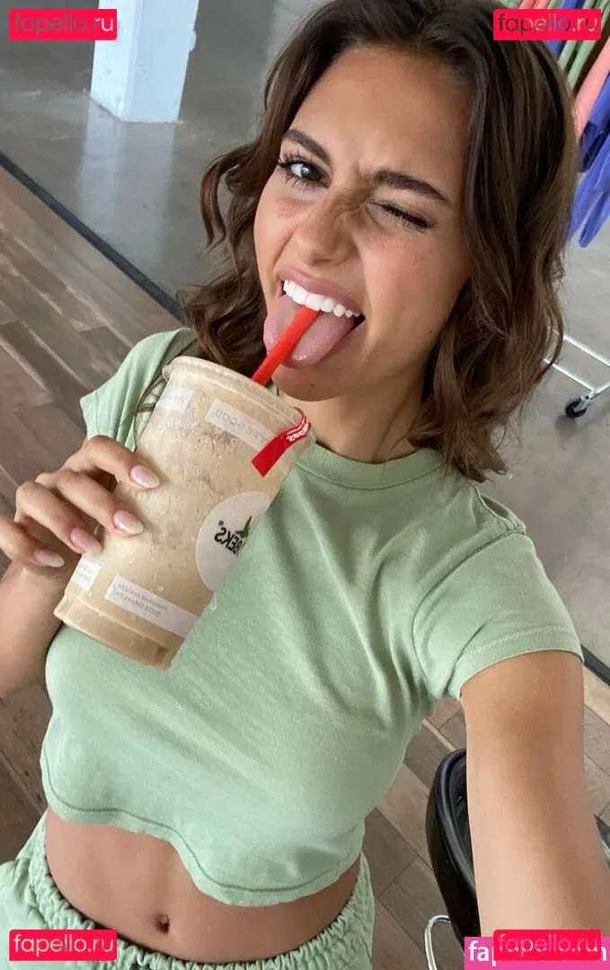 Reneé Maudlena Noe Onlyfans Photo Gallery 