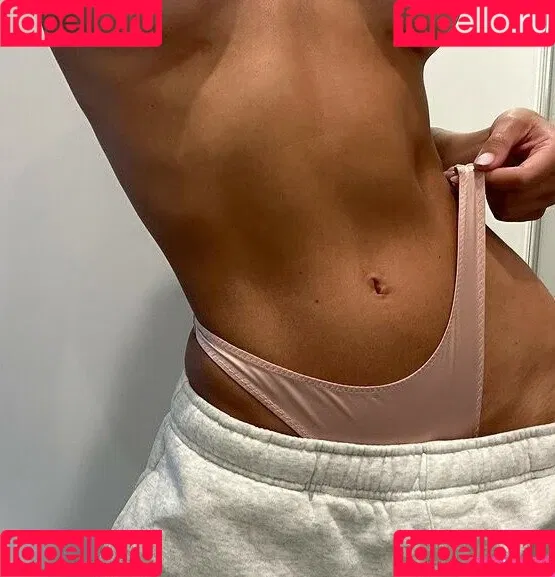 Bernadette Seno Onlyfans Photo Gallery 