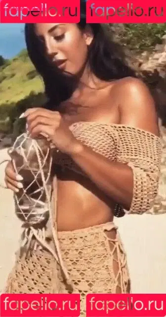 Bernadette Seno Onlyfans Photo Gallery 