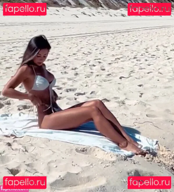 Bernadette Seno Onlyfans Photo Gallery 