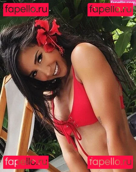 Bernadette Seno Onlyfans Photo Gallery 