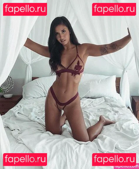 Bernadette Seno Onlyfans Photo Gallery 