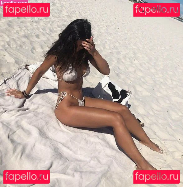 Bernadette Seno Onlyfans Photo Gallery 