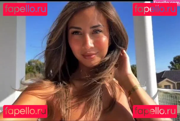 Bernadette Seno Onlyfans Photo Gallery 