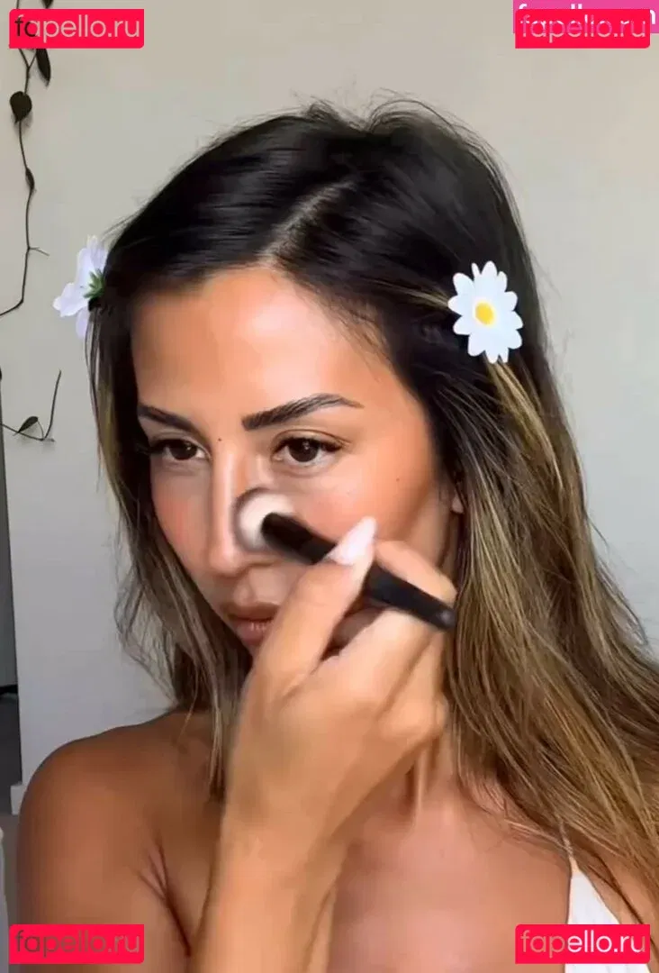 Bernadette Seno Onlyfans Photo Gallery 