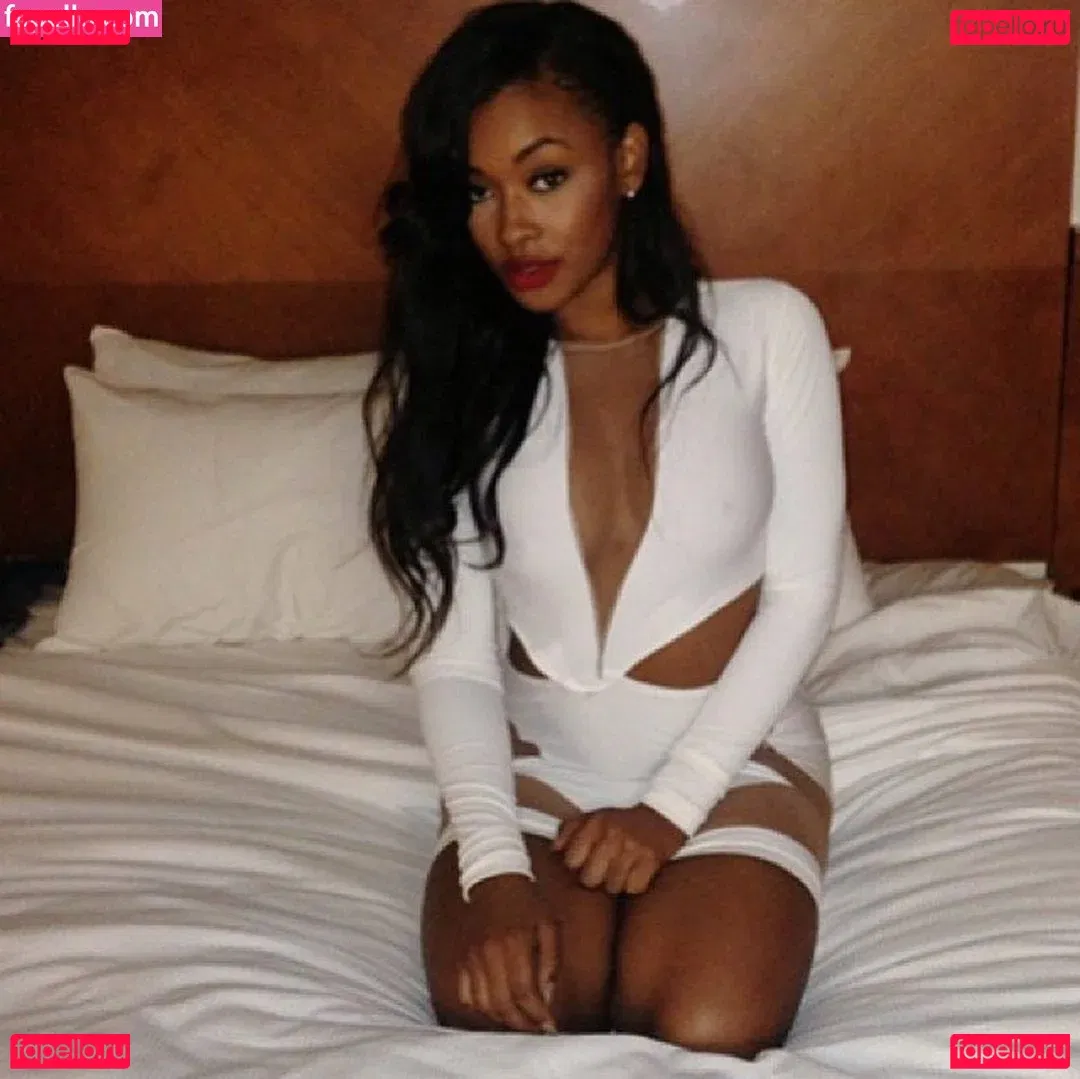 Miracle Watts Onlyfans Photo Gallery 