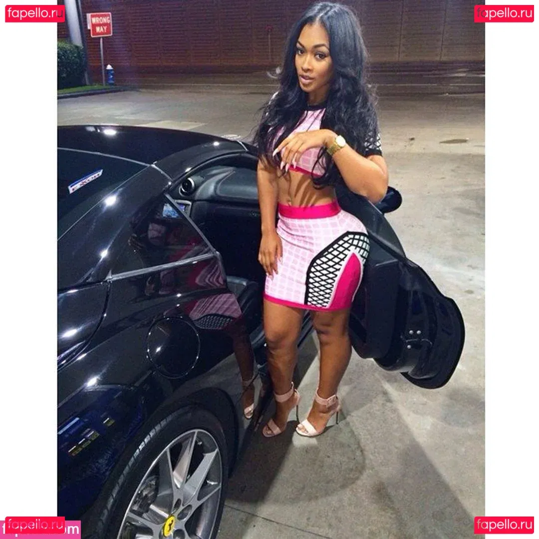 Miracle Watts Onlyfans Photo Gallery 