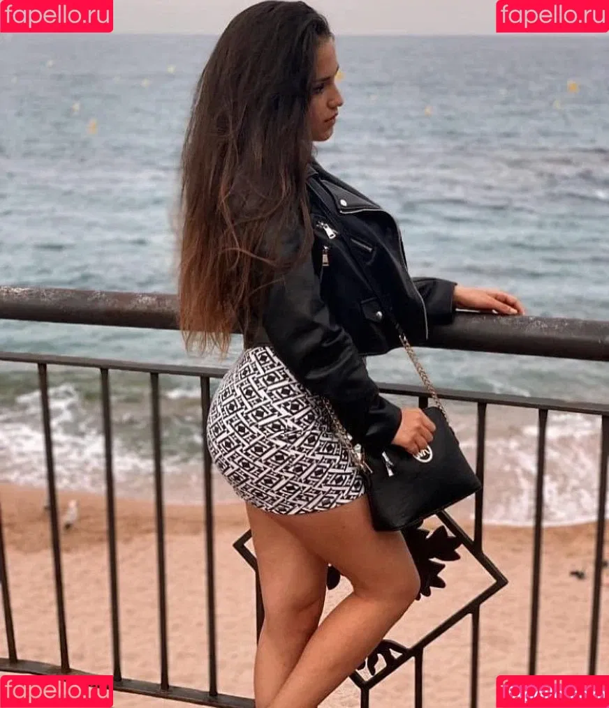 Itssscriiissss Onlyfans Photo Gallery 