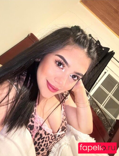 Stefany Goebel Nude Onlyfans Photo 17