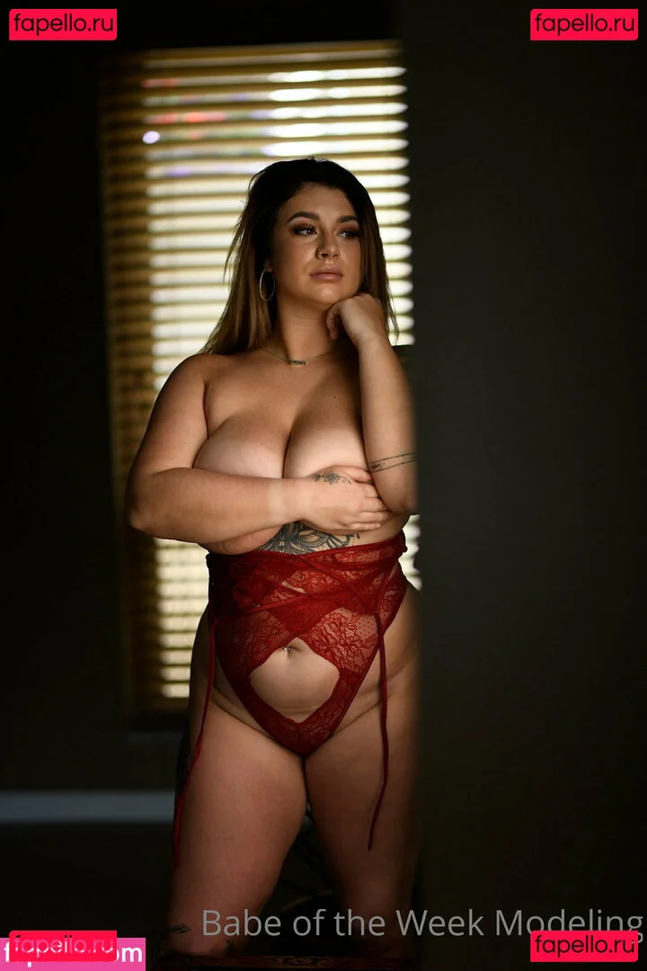 babeoftheweek Onlyfans Photo Gallery 