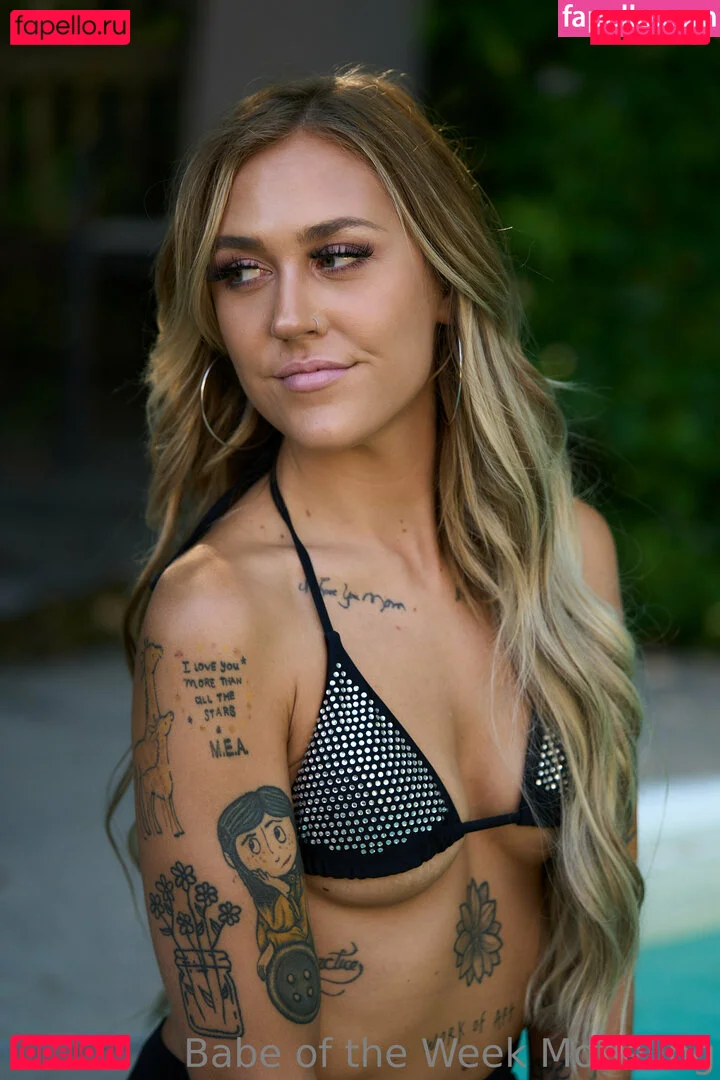 babeoftheweek Onlyfans Photo Gallery 