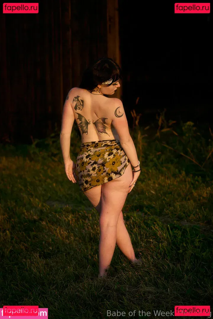 babeoftheweek Onlyfans Photo Gallery 