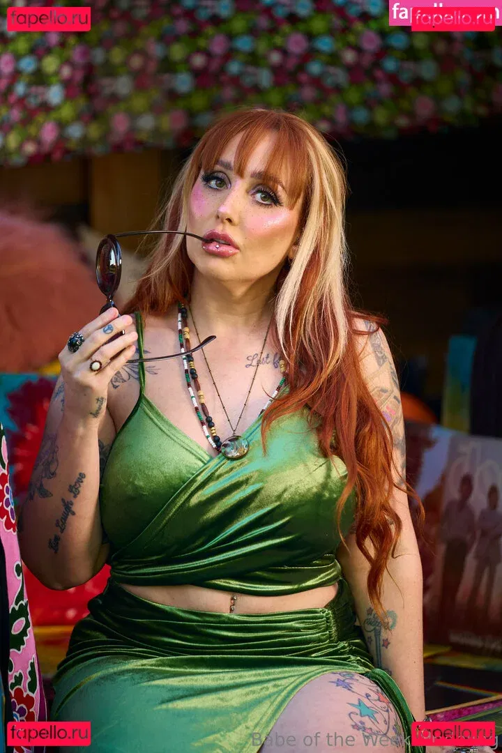 babeoftheweek Onlyfans Photo Gallery 