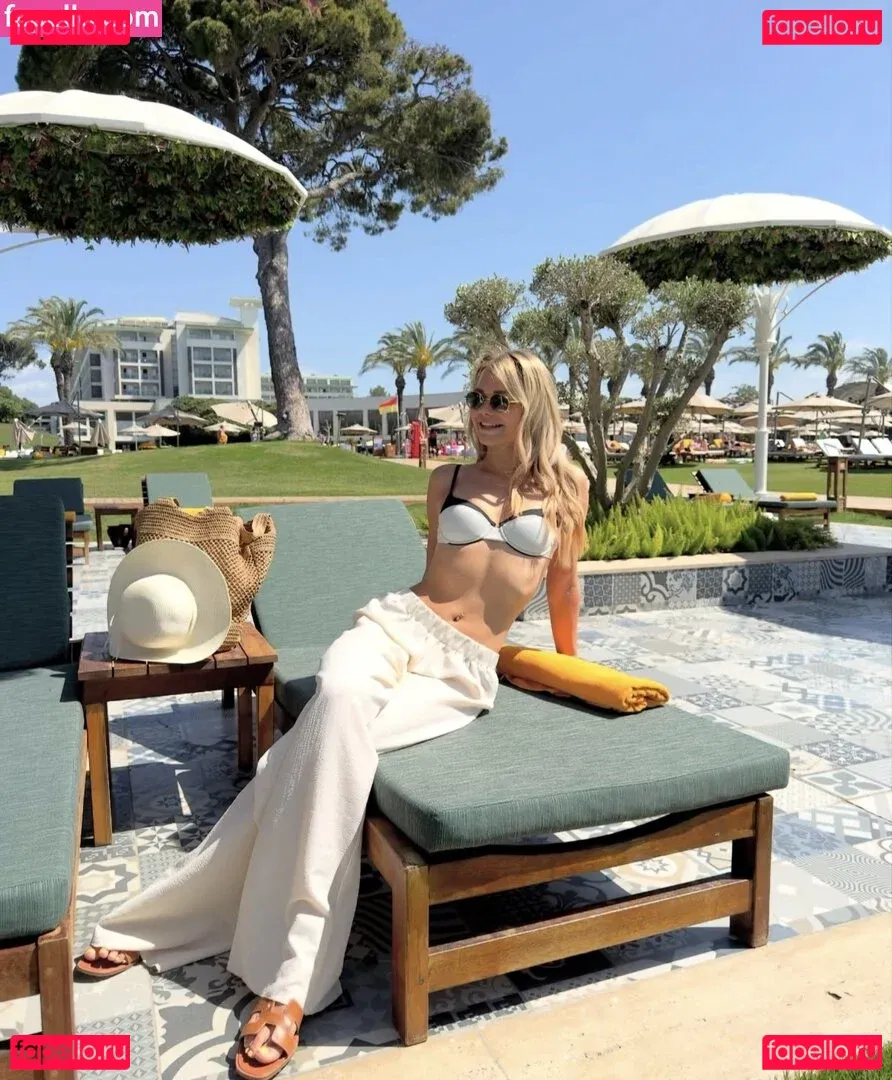 Sarah Wiese Onlyfans Photo Gallery 