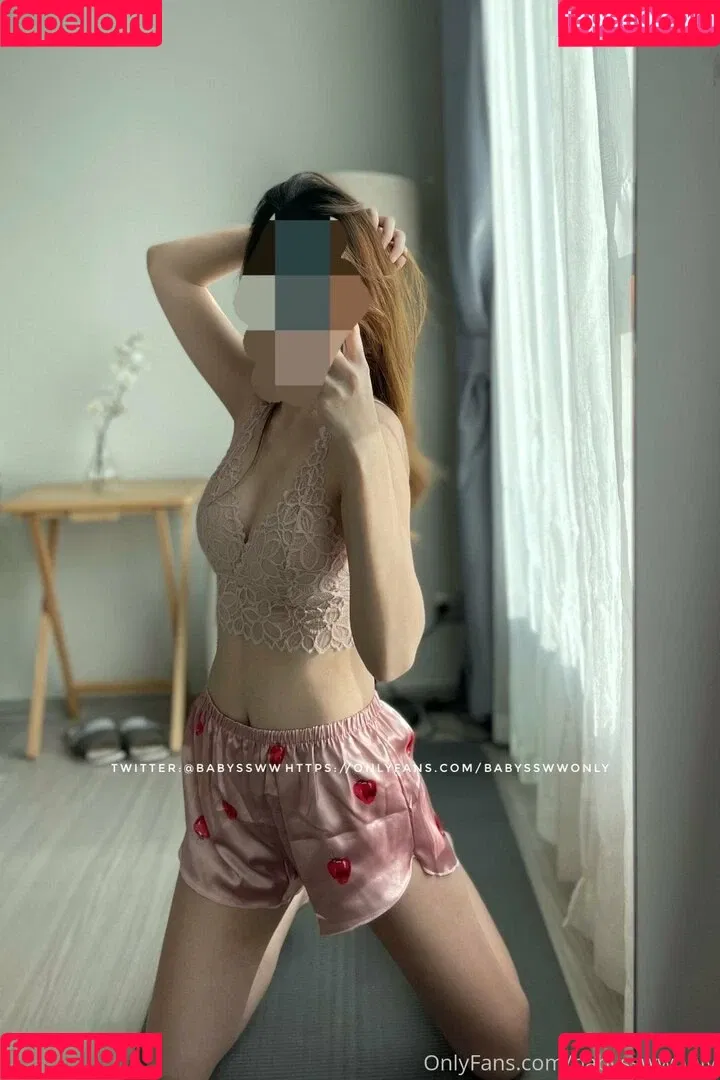 babysswwonly Onlyfans Photo Gallery 