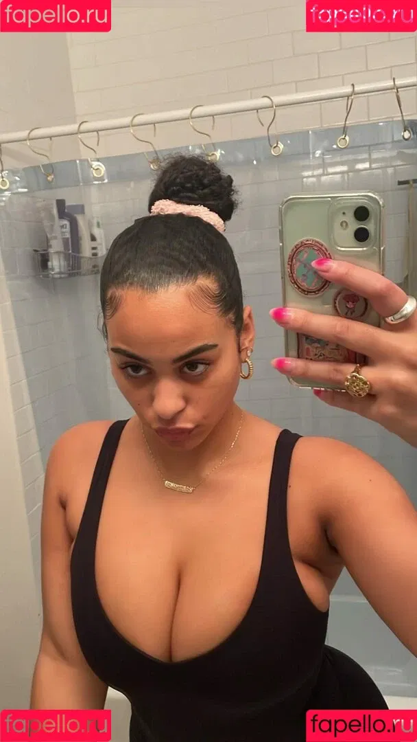 Raina Morris Onlyfans Photo Gallery 