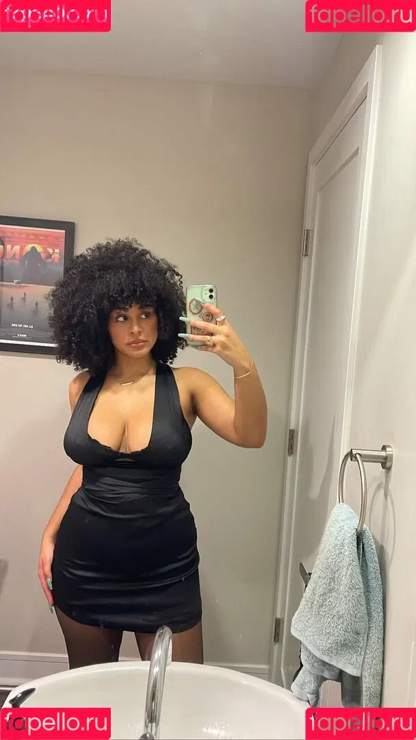 Raina Morris Onlyfans Photo Gallery 