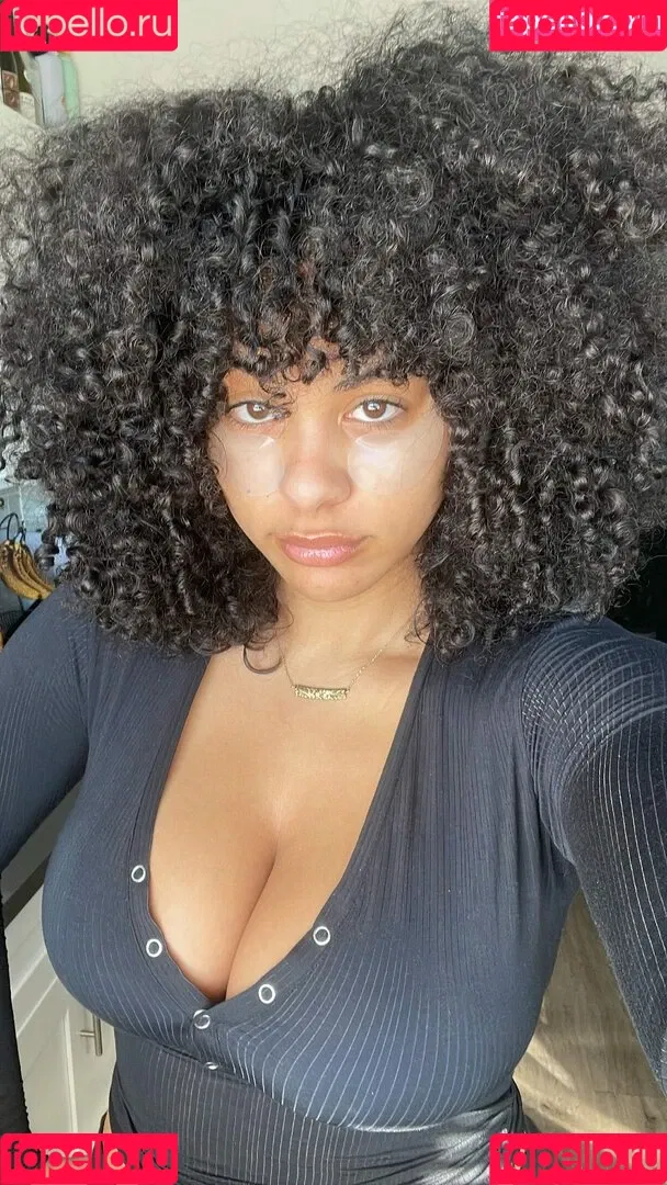 Raina Morris Onlyfans Photo Gallery 