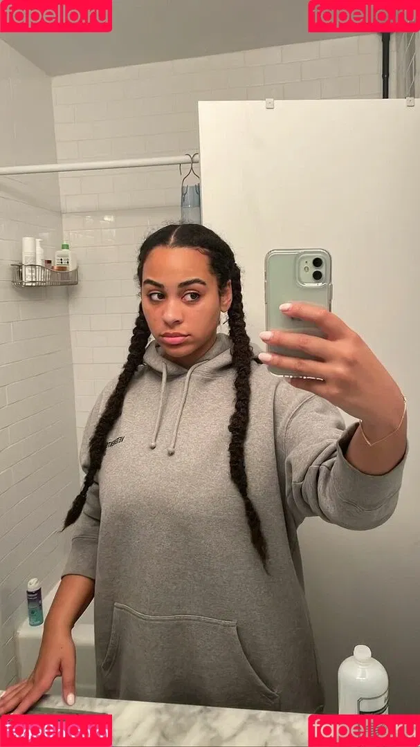 Raina Morris Onlyfans Photo Gallery 