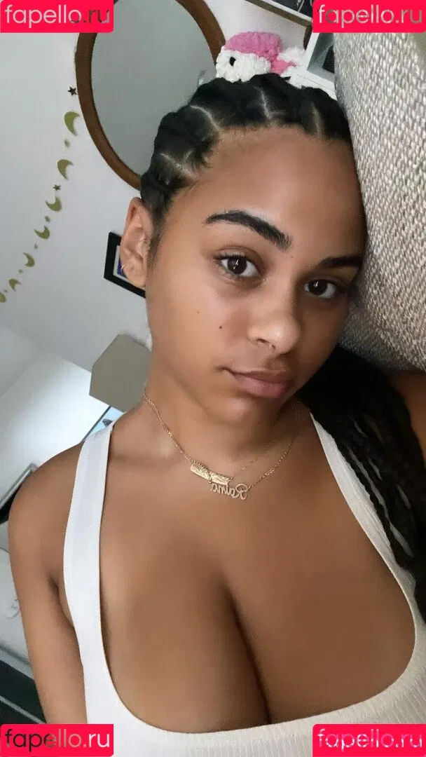 Raina Morris Onlyfans Photo Gallery 