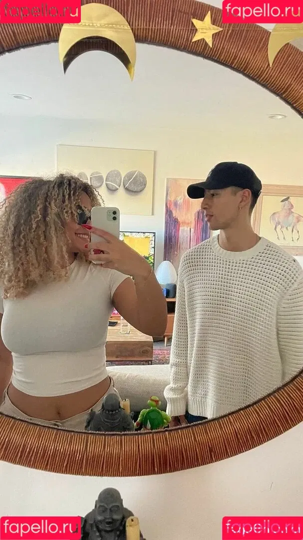Raina Morris Onlyfans Photo Gallery 