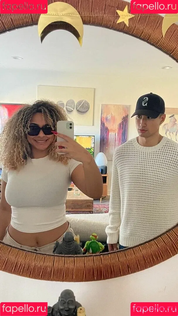 Raina Morris Onlyfans Photo Gallery 
