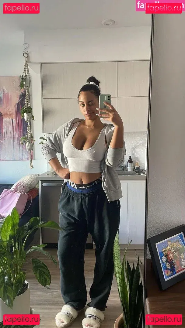 Raina Morris Onlyfans Photo Gallery 