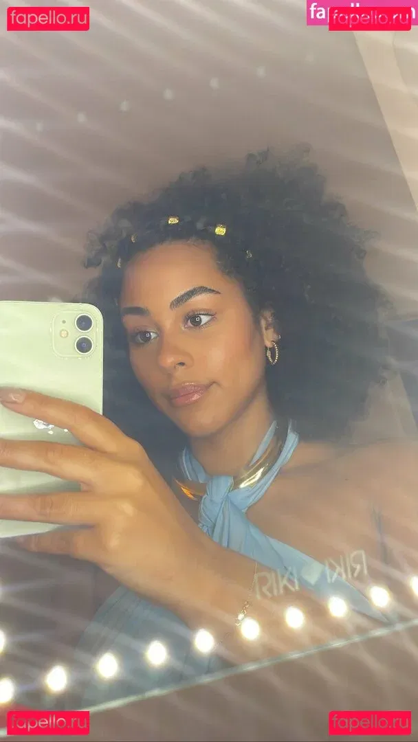 Raina Morris Onlyfans Photo Gallery 