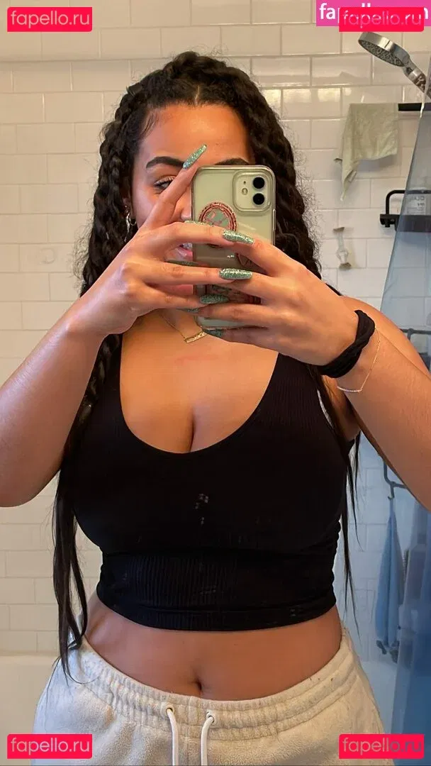 Raina Morris Onlyfans Photo Gallery 