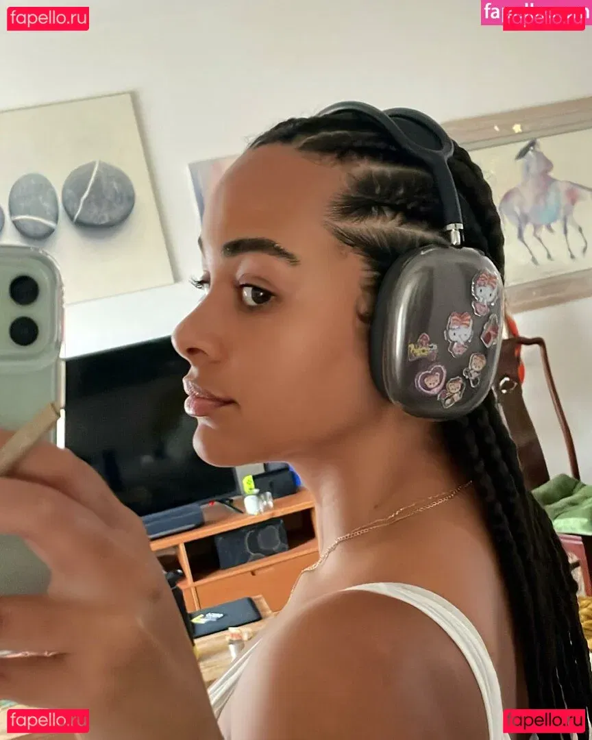 Raina Morris Onlyfans Photo Gallery 