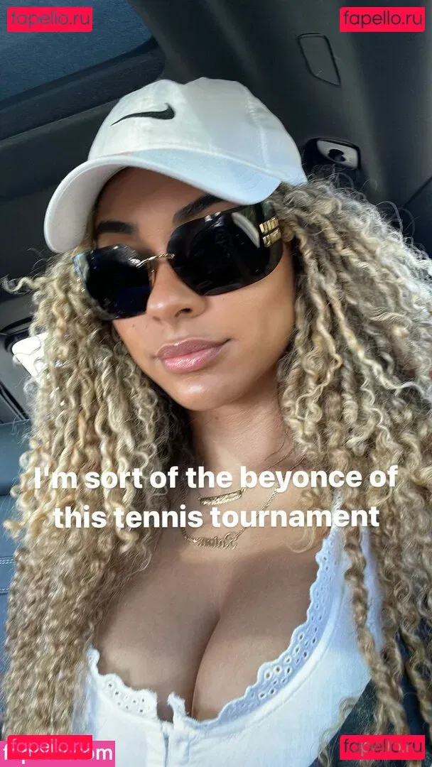 Raina Morris Onlyfans Photo Gallery 