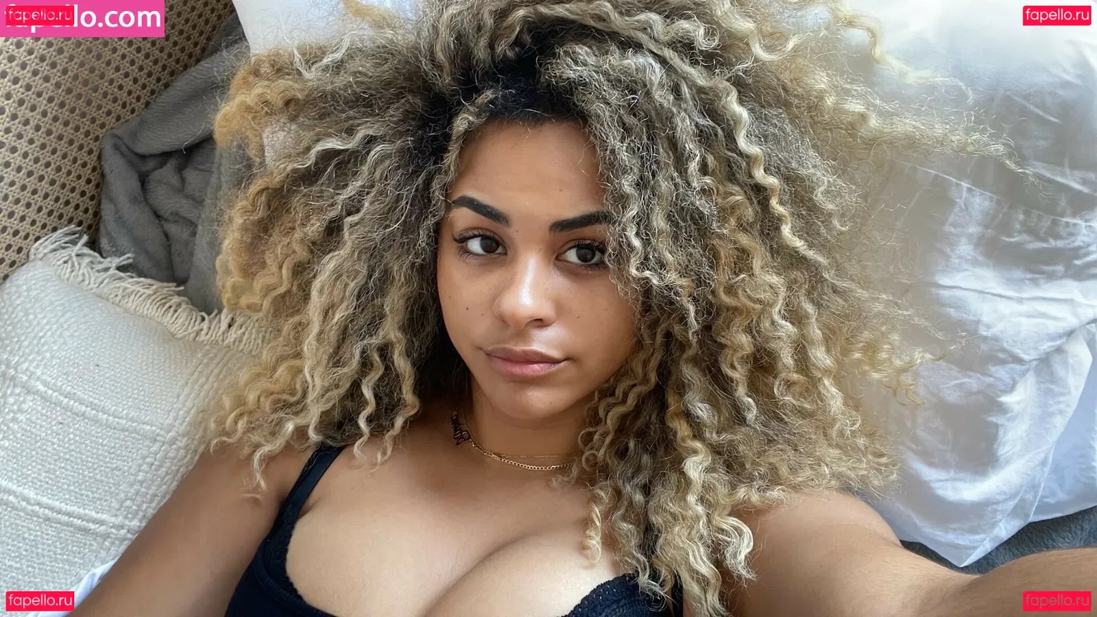 Raina Morris Onlyfans Photo Gallery 