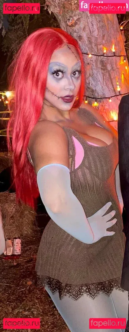 Raina Morris Onlyfans Photo Gallery 